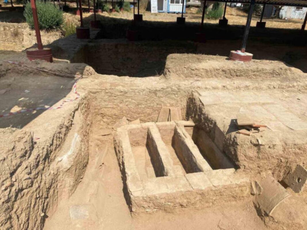 a46287cb2cd4f44f9123fc6ec92856cb