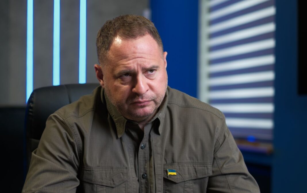 _ermak_foto_vitaliy_nosach_rbk_ukrayina_06_e0a2d92cf13658357f37e73412ef07e9_1300x820