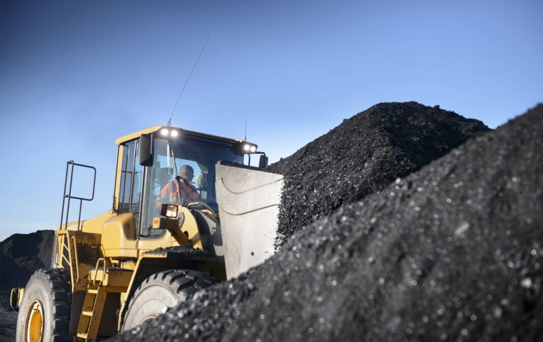 ___vugillya_traktor___gettyimages_165528066_0a49fe1e496573cb2e00cf9117270d17_1300x820